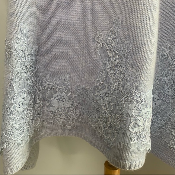 Ermanno Scervino Lavender 100% Cashmere Turtleneck Lace Hem Poncho - Picture 6 of 10